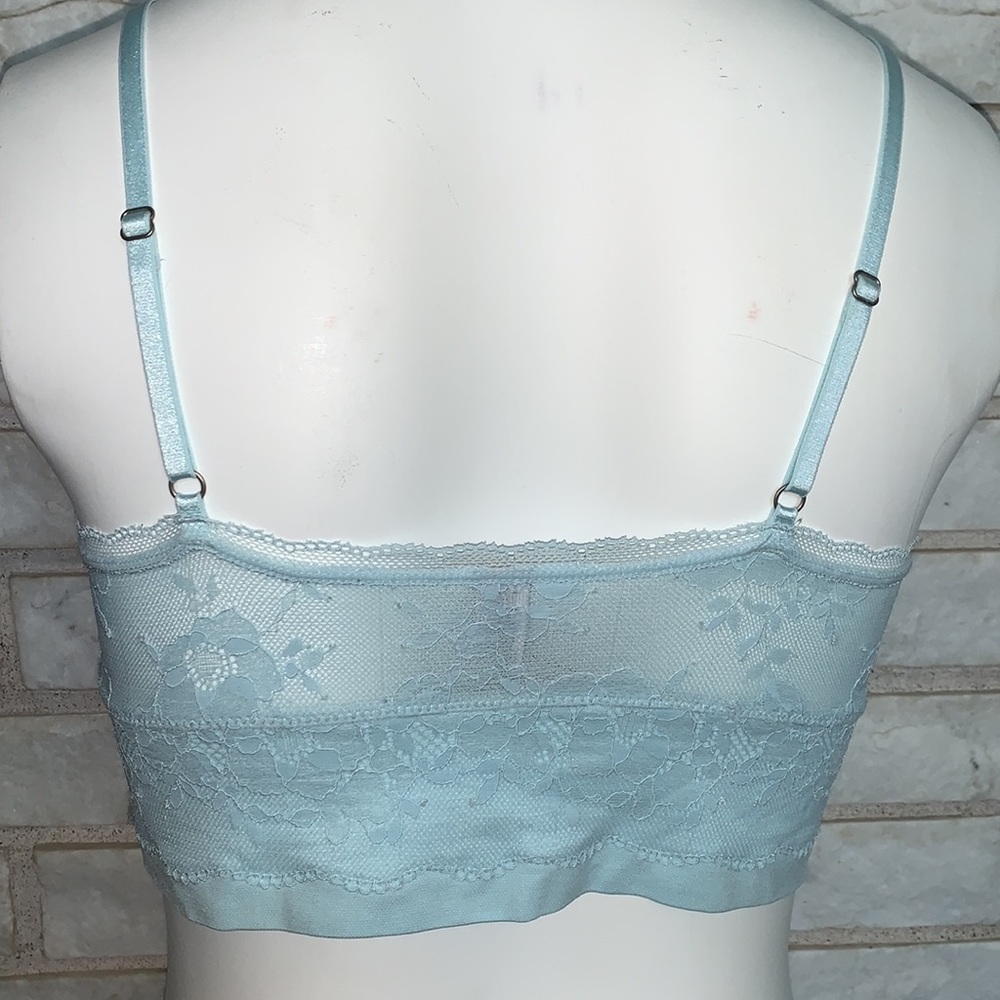 Victoria’s Secret lace Bralette - Picture 3 of 4
